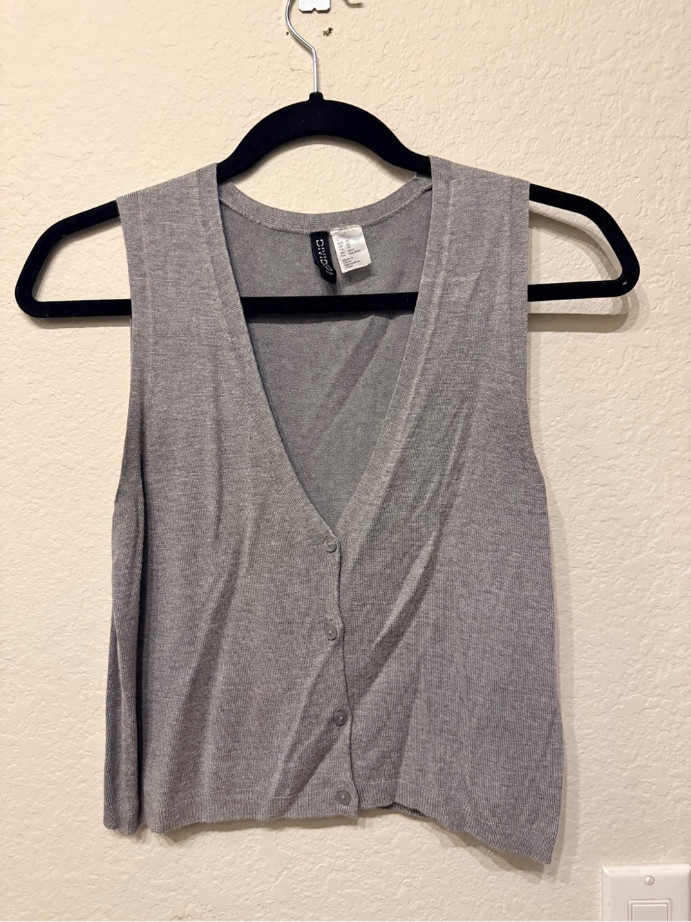 H&M Lightweight Gray Button-Front Women's Vest